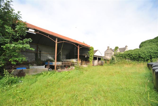 Main St, Shinrone, Birr, Co. Offaly