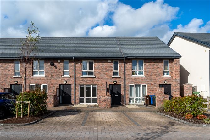 2 The Crescent, The Hawthorns, Tullamore, Offaly