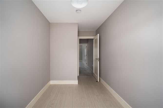 2 The Crescent, The Hawthorns, Tullamore, Offaly