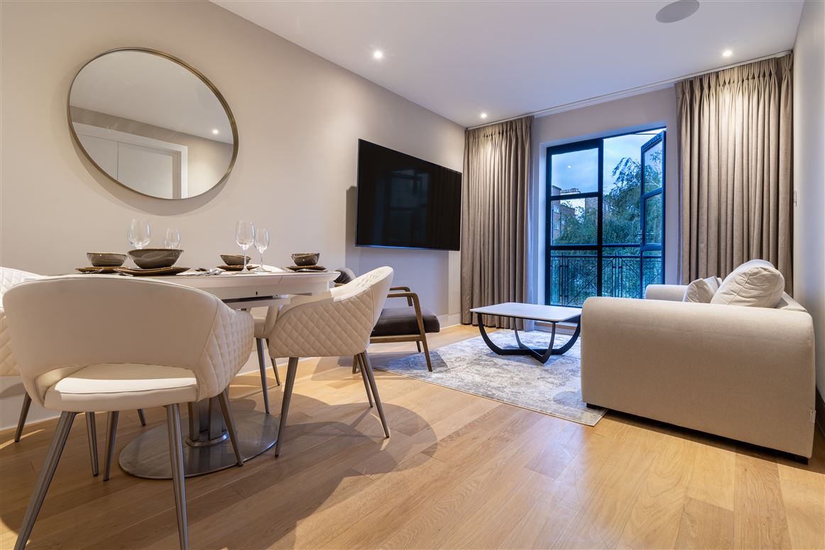 Early Birds,London,Greater London,United Kingdom