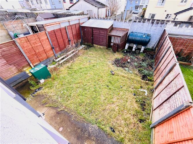 11 Friarsfield, Killenaule Road, Fethard, Co. Tipperary