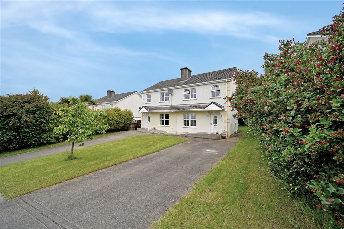 171 Meadowhill, Letterkenny, Co. Donegal