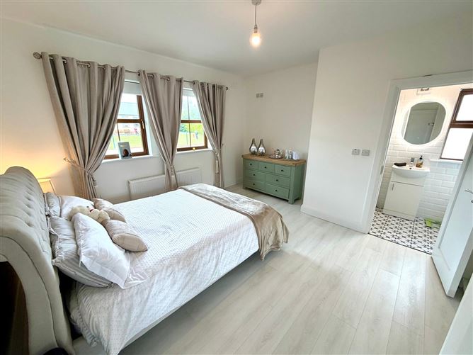 Photo 11 of 22 — 8 Owenmore Paddock, Ballinacarrow, Ballymote, Co. Sligo