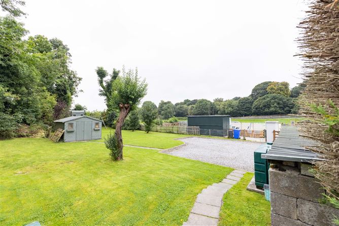 2 The Cottages, Beauparc Station, Navan, Co. Meath