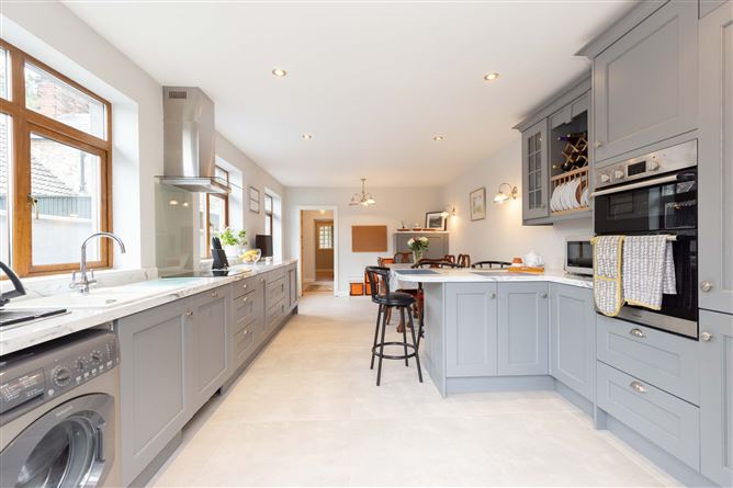 2 The Cottages, Beauparc Station, Navan, Co. Meath