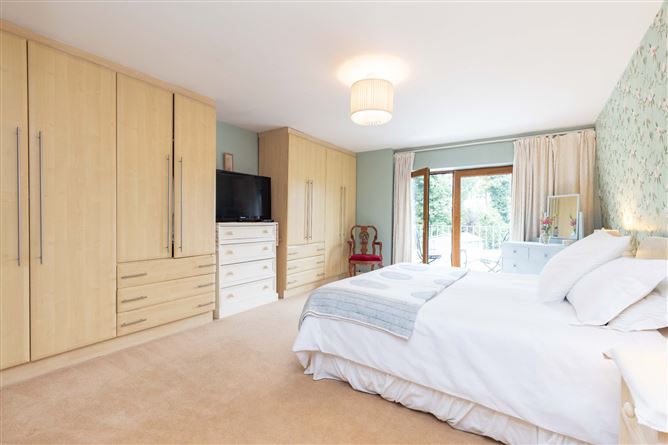 2 The Cottages, Beauparc Station, Navan, Co. Meath