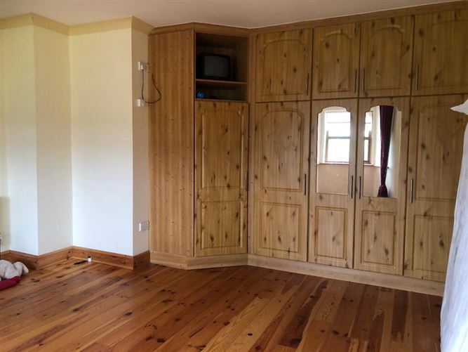 Ardeevin, Tulsk, Castlerea, Roscommon