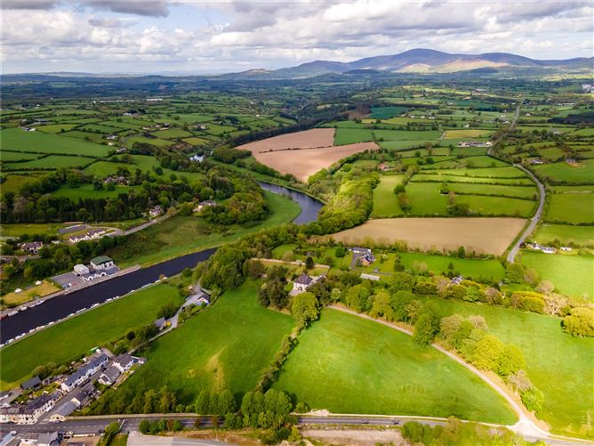 Mount Brandon, Tinnahinch, Graiguenamanagh, Co. Kilkenny