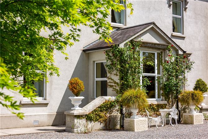 Mount Brandon, Tinnahinch, Graiguenamanagh, Co. Kilkenny