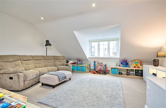 5 The Avenue, Aubrey Manor, Rathcoole, County Dublin