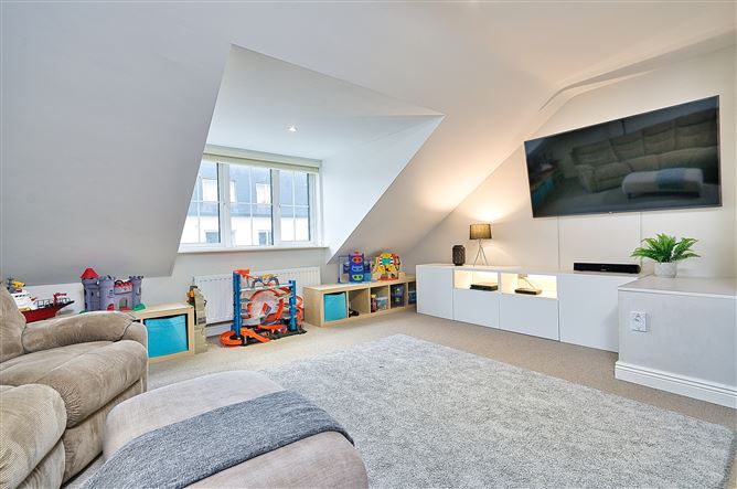 5 The Avenue, Aubrey Manor, Rathcoole, County Dublin