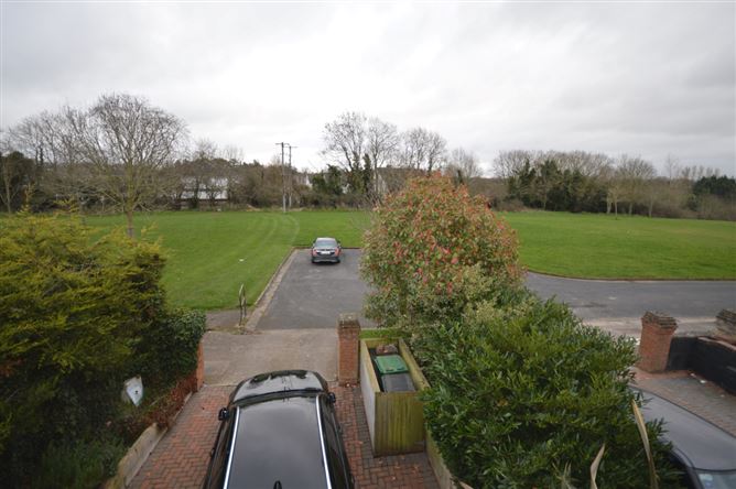 19 Weston Heights, Lucan, Dublin