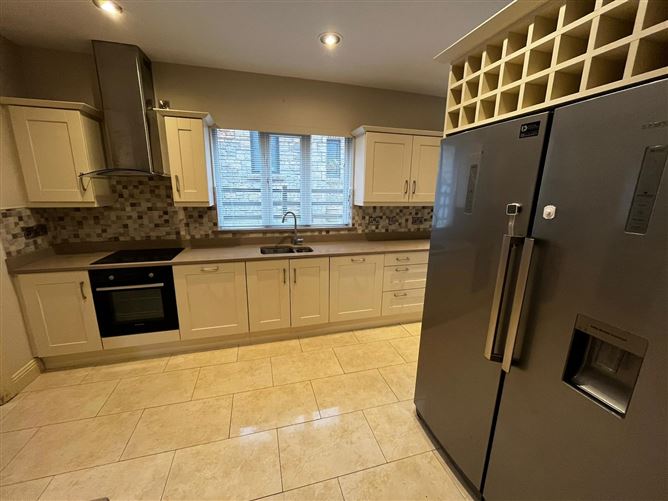 44 Renville Village, Oranmore, Galway