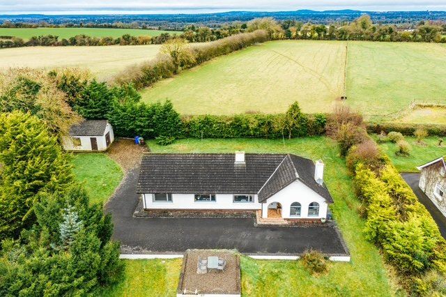 Bain Óg, Calverstown, Kilcullen, Co. Kildare