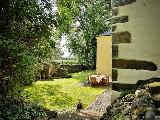 Master Walshe House, Clonfanlough, Ballinahown, Athlone, Offaly