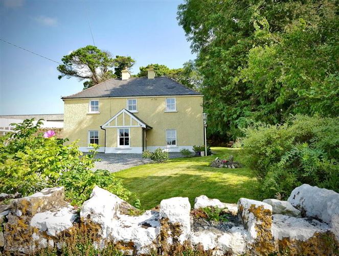 Master Walshe House, Clonfanlough, Ballinahown, Athlone, Offaly
