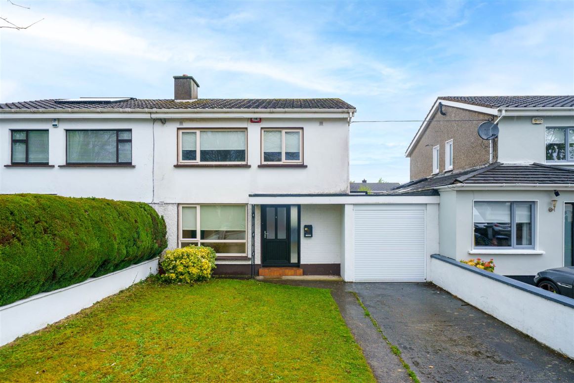 18 Woodview Grove, Blanchardstown, Dublin 15, County Dublin