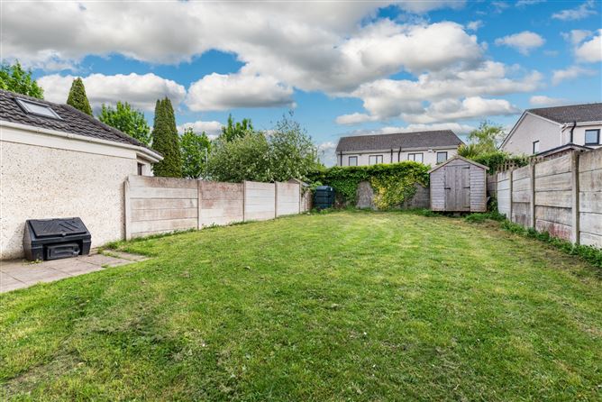 https://photos-a.propertyimages.ie/media/9/5/1/4926159/bd0440f6-c584-48a6-b857-532c96b871ab_l.jpg