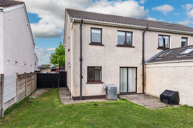 https://photos-a.propertyimages.ie/media/9/5/1/4926159/bd0440f6-c584-48a6-b857-532c96b871ab_l.jpg