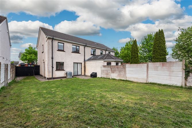 https://photos-a.propertyimages.ie/media/9/5/1/4926159/bd0440f6-c584-48a6-b857-532c96b871ab_l.jpg