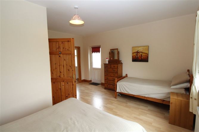 Rosduff, Aughnacliffe, Co. Longford
