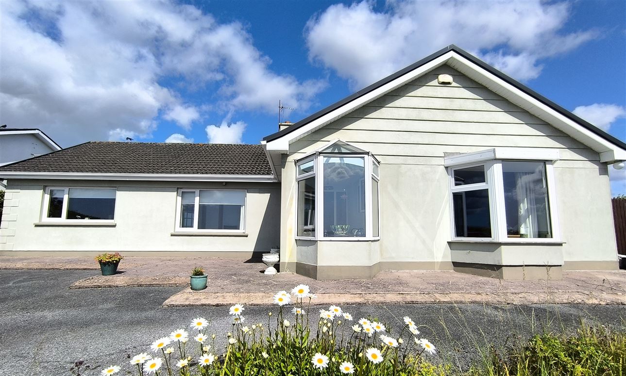 Summerdale Lawn, Youghal, Cork