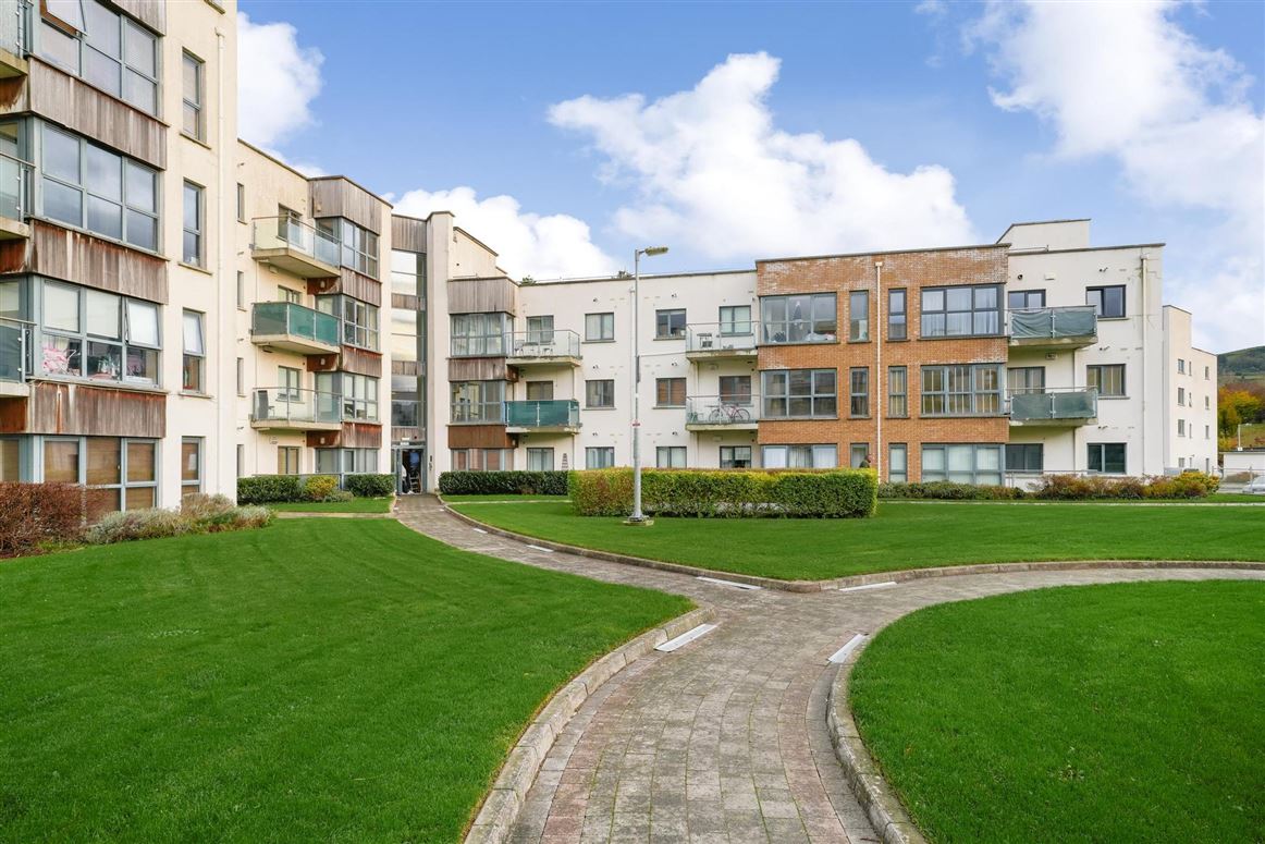 122 Belfry Hall, Citywest, Co. Dublin