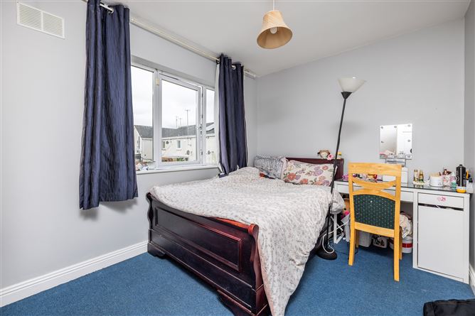 Photo 10 of 15 — 4 Newhaven Court, Balbriggan, County Dublin