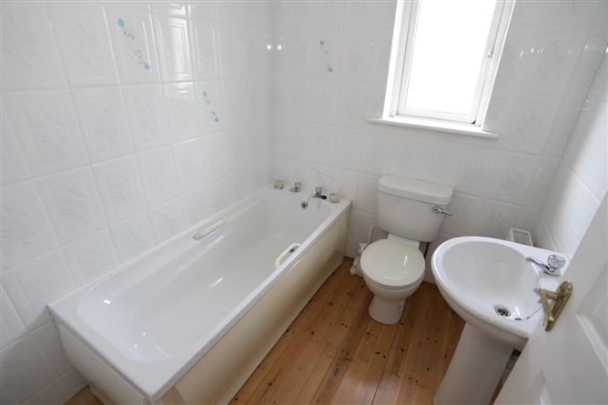 Photo 18 of 23 — 45 Coole Haven, Crowe Street, Gort, Co. Galway
