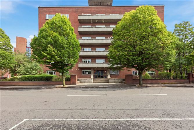 44 Cherry House, Mespil Estate, Sussex Road, Dublin 4
