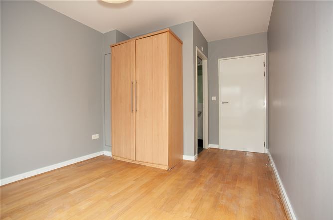 Apartment 6, Kyldar House, Lyreen Manor, Manor Mills, Maynooth, Co Kildare. , Maynooth, Kildare