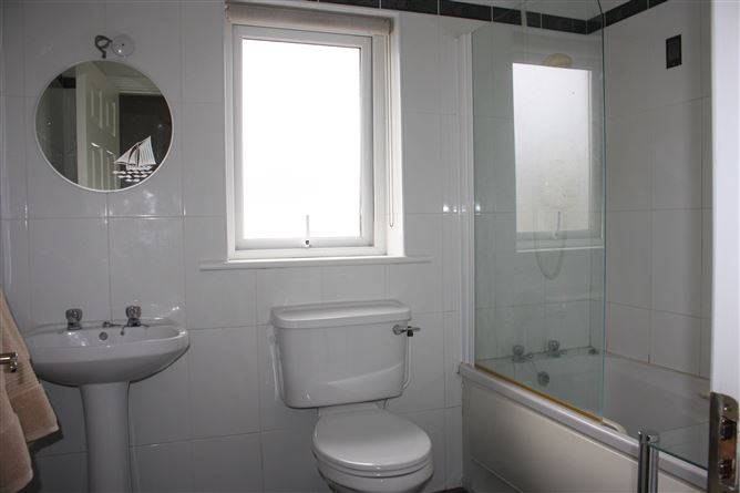10 Castán, Doughiska, Oranmore, Galway