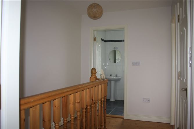 10 Castán, Doughiska, Oranmore, Galway