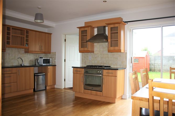 10 Castán, Doughiska, Oranmore, Galway