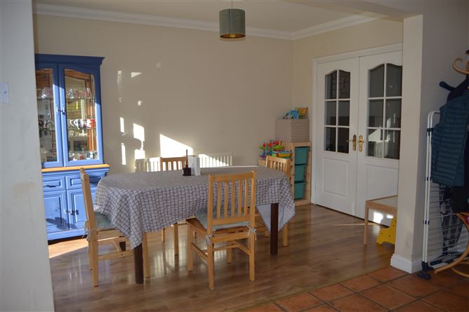 5 Priory Crescent , Navan, Meath