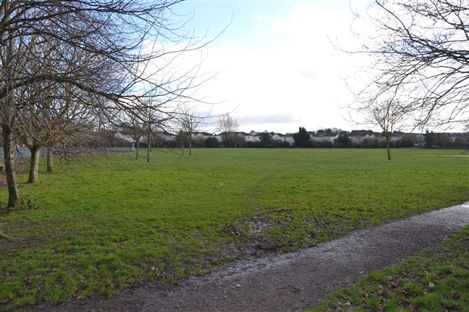 5 Priory Crescent , Navan, Meath