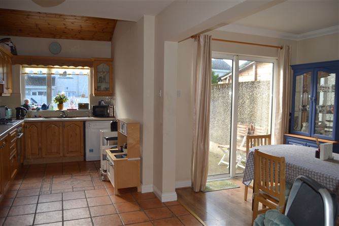 5 Priory Crescent , Navan, Meath