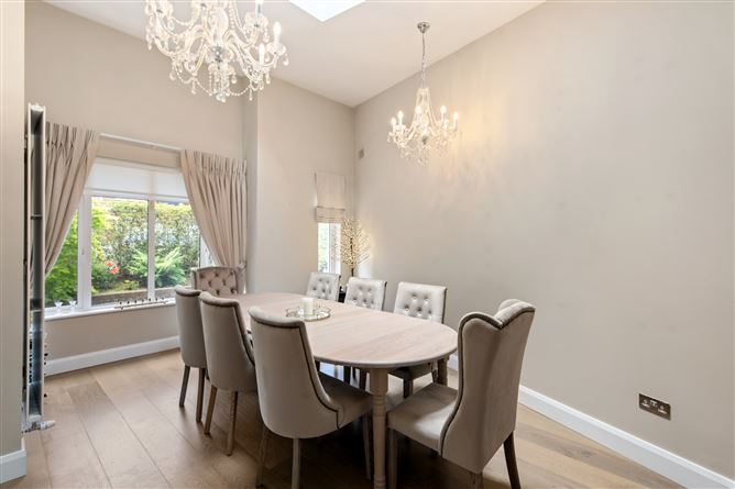 63 Holmwood, Brennanstown Road, Dublin 18