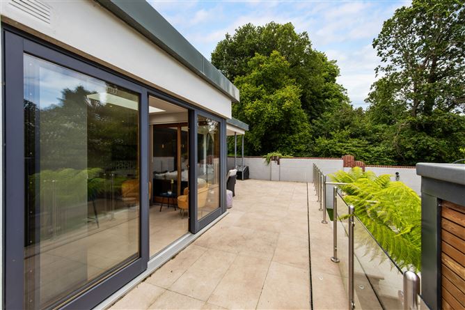 63 Holmwood, Brennanstown Road, Dublin 18