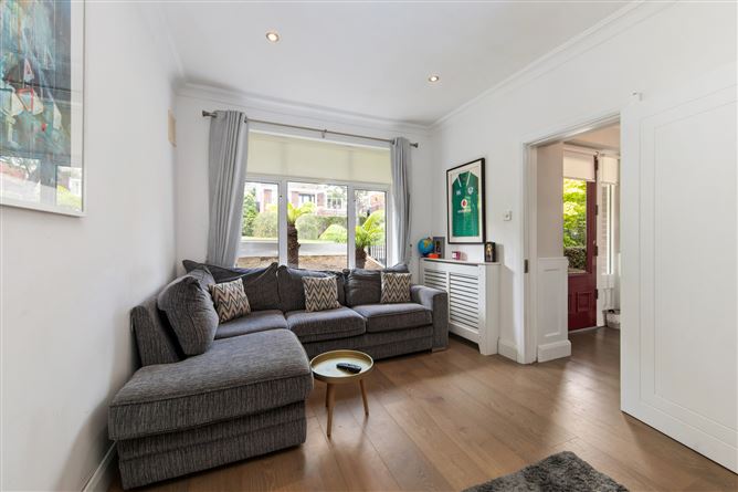 63 Holmwood, Brennanstown Road, Dublin 18