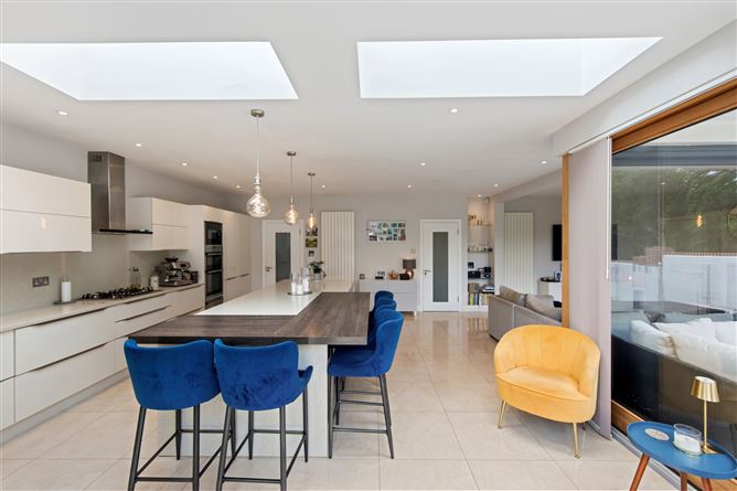 63 Holmwood, Brennanstown Road, Dublin 18