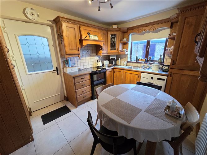 4 Devon Close, Castletroy View , Old Singland Road, Limerick