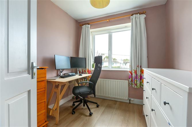 30 The Crescent, Woodpark, Ballinteer, Dublin 16