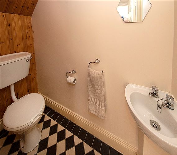 Photo 15 of 23 — 12 TOURNORE COURT, ABBEYSIDE, Dungarvan, Waterford