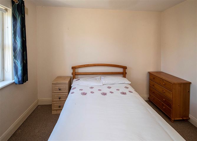 Photo 22 of 23 — 12 TOURNORE COURT, ABBEYSIDE, Dungarvan, Waterford