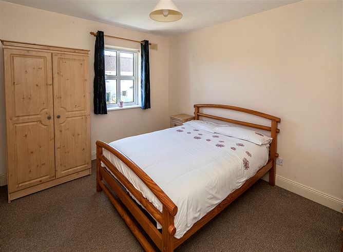 Photo 21 of 23 — 12 TOURNORE COURT, ABBEYSIDE, Dungarvan, Waterford
