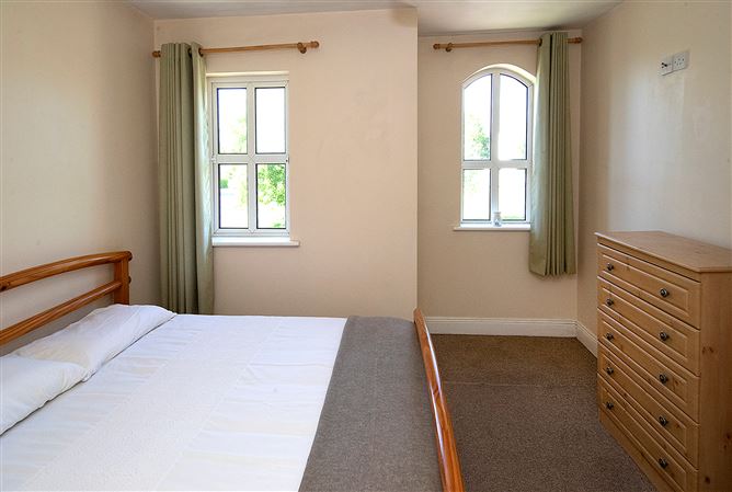 Photo 20 of 23 — 12 TOURNORE COURT, ABBEYSIDE, Dungarvan, Waterford