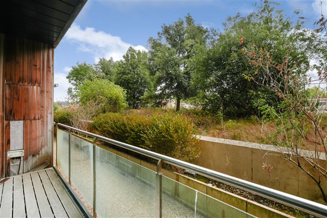 Photo 18 of 20 — Apartment 3, Beacon One, Beacon Court, Sandyford, Dublin 18