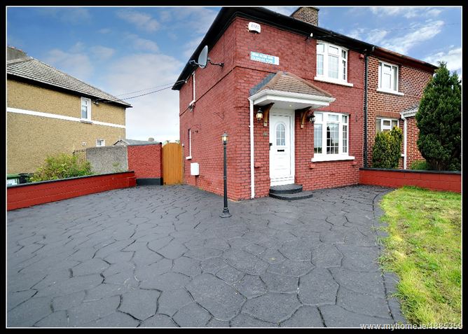 32 GLENAAN ROAD, Whitehall, Dublin 9