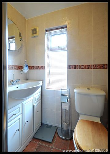 32 GLENAAN ROAD, Whitehall, Dublin 9